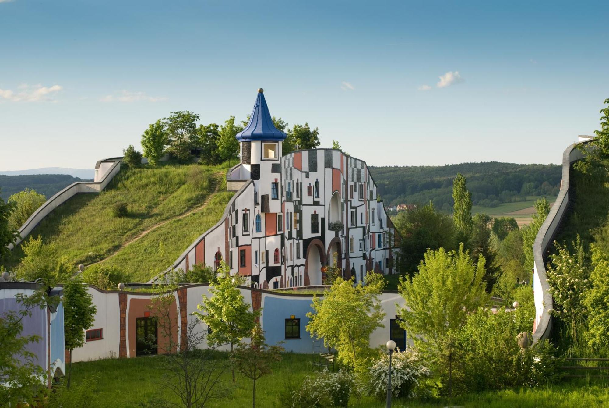 Rogner Bad Blumau Hotel Exterior photo